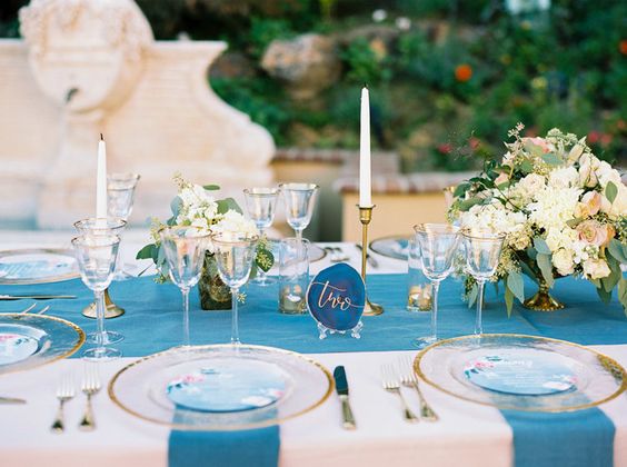 Elegant Events Florist - philadelphia pa - guest table